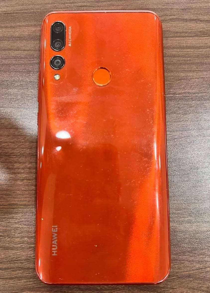#جهاز هواوي Y9 Prime 2019
سعره 120 ألف وبي مجال
رقمي واتساب ***********
اتصل وتدلل
