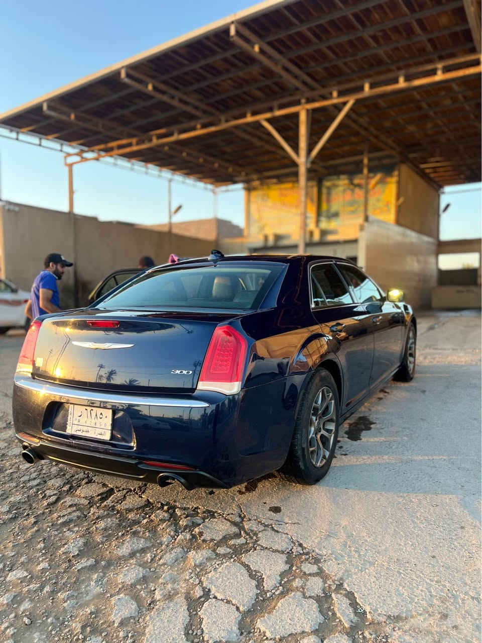 اوباما كرايسلر c300 للبيع 20 اصل 17 تحويل ثاني يوم محرك وكير جدد تخم تايرات حدادية جديد تبريد ثلج راديتر هيمي ماكو اي حماوة ماناقصهه شي فقط ترتيبات بسيطة حادثهه بنيد وجاملغ وبيهه بابين كلير من امريكا باب السايق والصدر 
سعرهه 165وبيهه مجال للشراي 
للاستفسار *********** المدينة, البصرة
