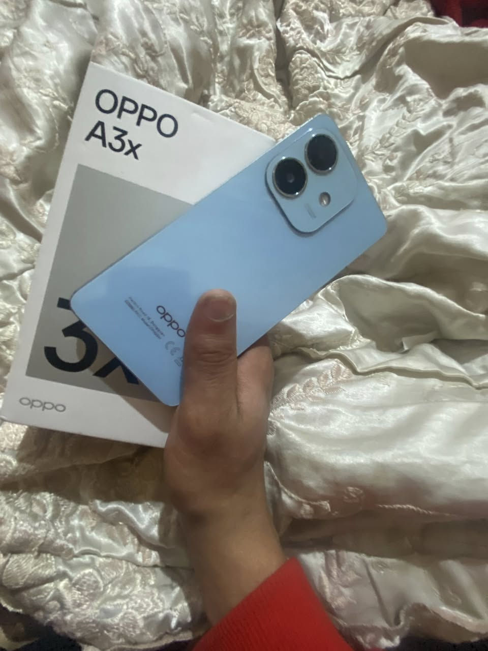 بسم الله الرحمن الرحيم الأرحيم 
أوبو سعر الحديد 210.00بس يمي بسعر 110.00دينار عراقي
مضافة شوفت عينكم لون الجديد تدرج الازرق المحيطي شاشة بحجم IPS LCD 90HZ "6.67 هرتز 
طبقة مقاومه للصدمات والسقوط
بأرتفاع. 2 متر
بطارية بحجم 5100 ملي امبير
وقدرة شحن  1N   Snapdragon 6s Ge معالج مثالي الجهاز الثاني آيفون 11 ذاكرة 128 دبل سيمكارت جهاز حلو ومابي كل عيب  مستبدل بطارية فيس ايدي واكف سعرهة 130فقط للتواصل واتساب ***********
