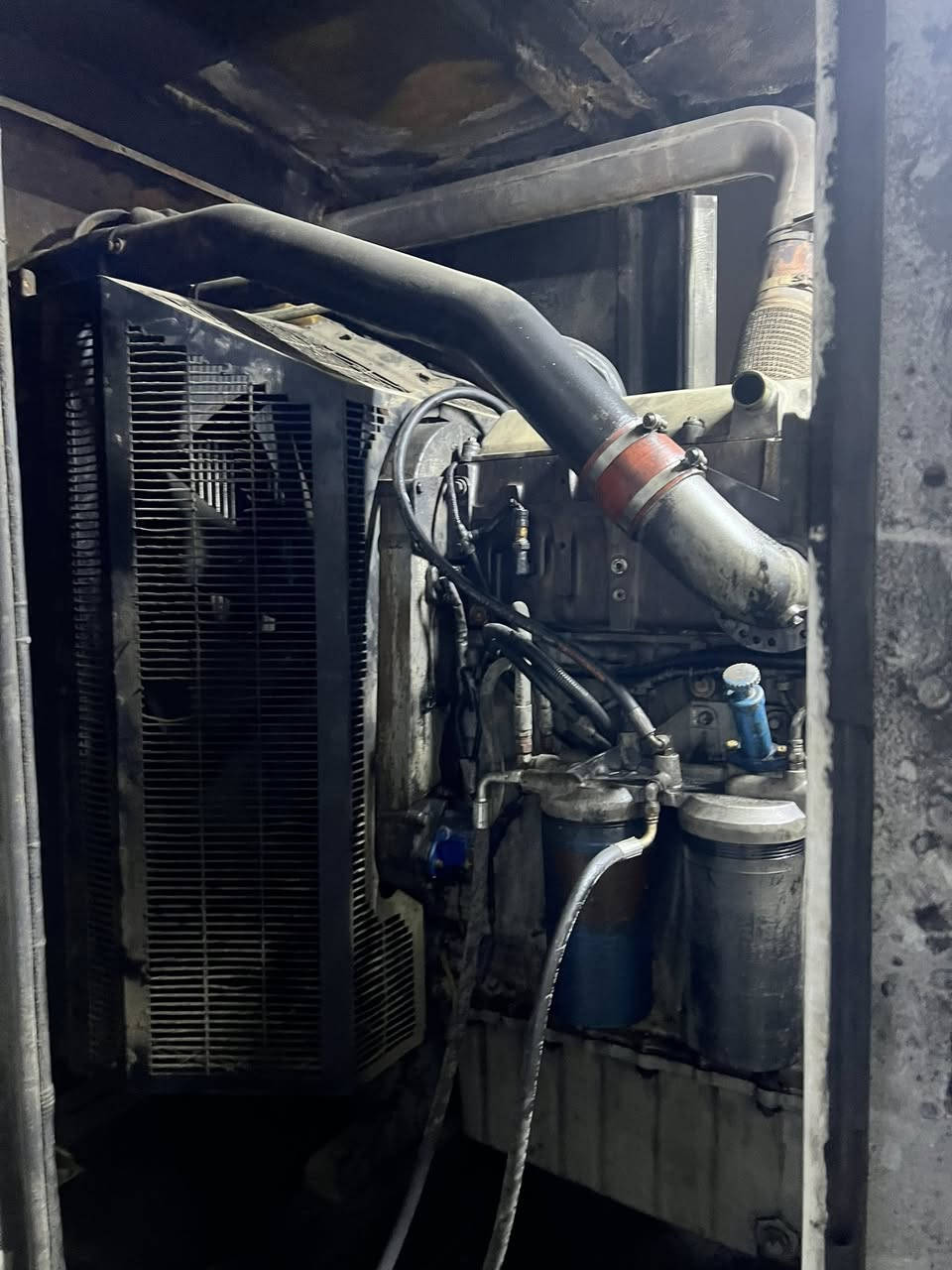 سلام عليكم مولد بيركنز 2500 البيع كاتم بلادي مجفت جديد بغداد المنصور المزيد التصال علا رقم ***********
