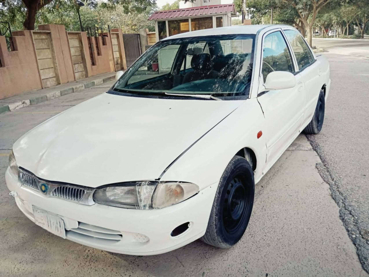 ئە م پروتونە بوفرۆشتن
مودیل2002
مالی باکو بی کیشە یە 
سە نە وی لە گە لە بە شە رت حاسیبە
سیعر23وە رە قە ومە عمە لە
شوین کە لار
***********
