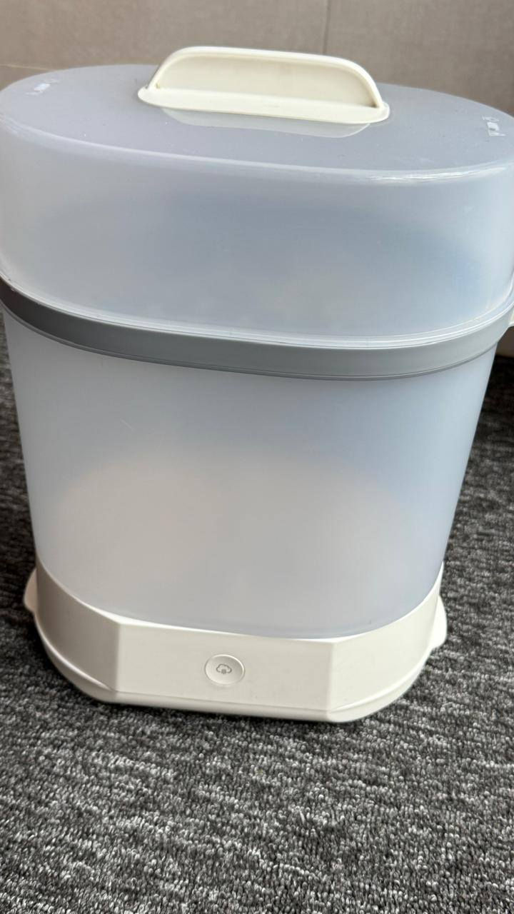 معقمه 𝐶𝐻𝐸𝐶𝐶𝑂  العالميه 🍼🧸
معقمه مميات و لهايات وتعقيم جميع ادوات  المنزل 
ويتم التعقيم عن طريق اضافه الماء وتشتغل وتعقيم بلبخار 
العنوان بغداد الفحامه قرب جزيرة بغداد السياحيه 
للتواصل و الأستفسار  عن الرقم ***********
