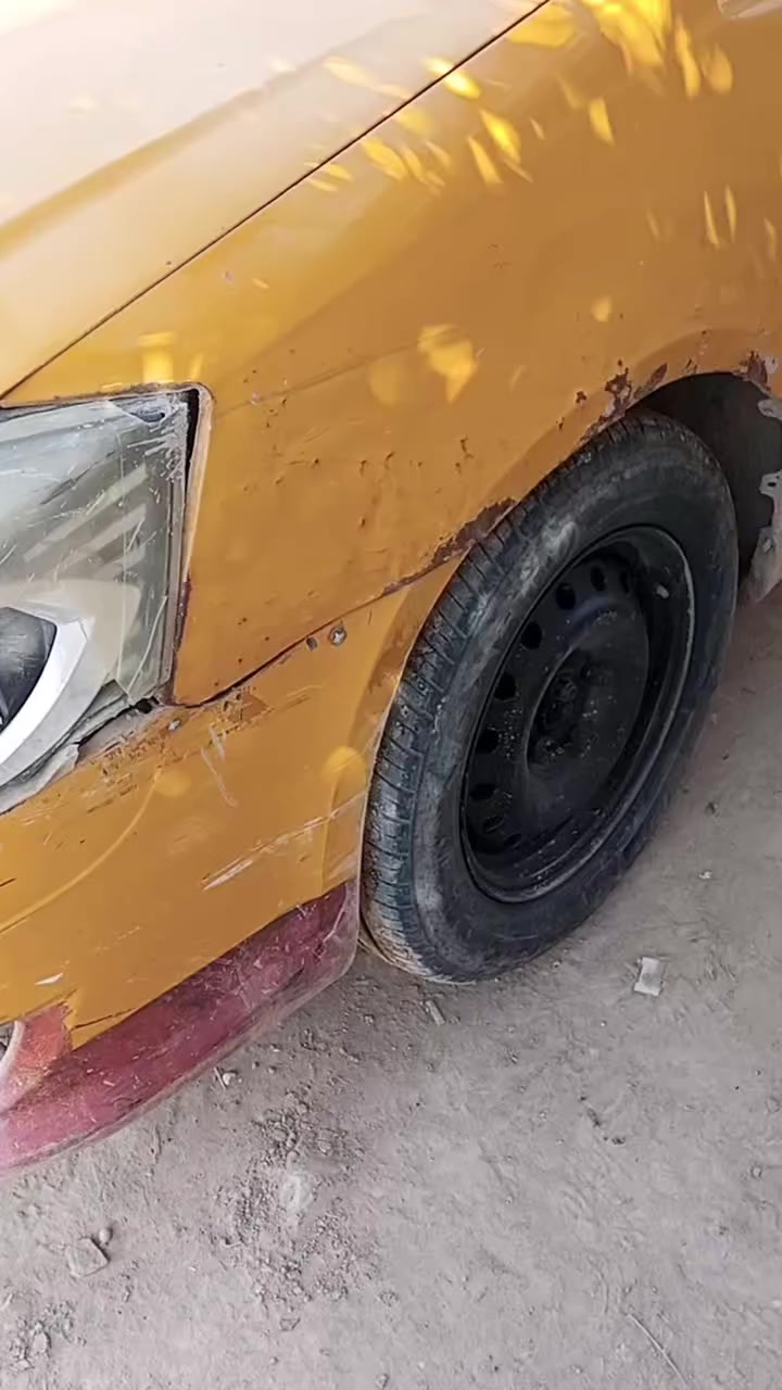 السلام عليكم جيلي للبيع موديل 12السياره جاهزه كير مكينه حداديه جدد راعيه موجود بيه وكاله مكان الدوانيه السعرب12راعيه بل ديوانيه ***********
