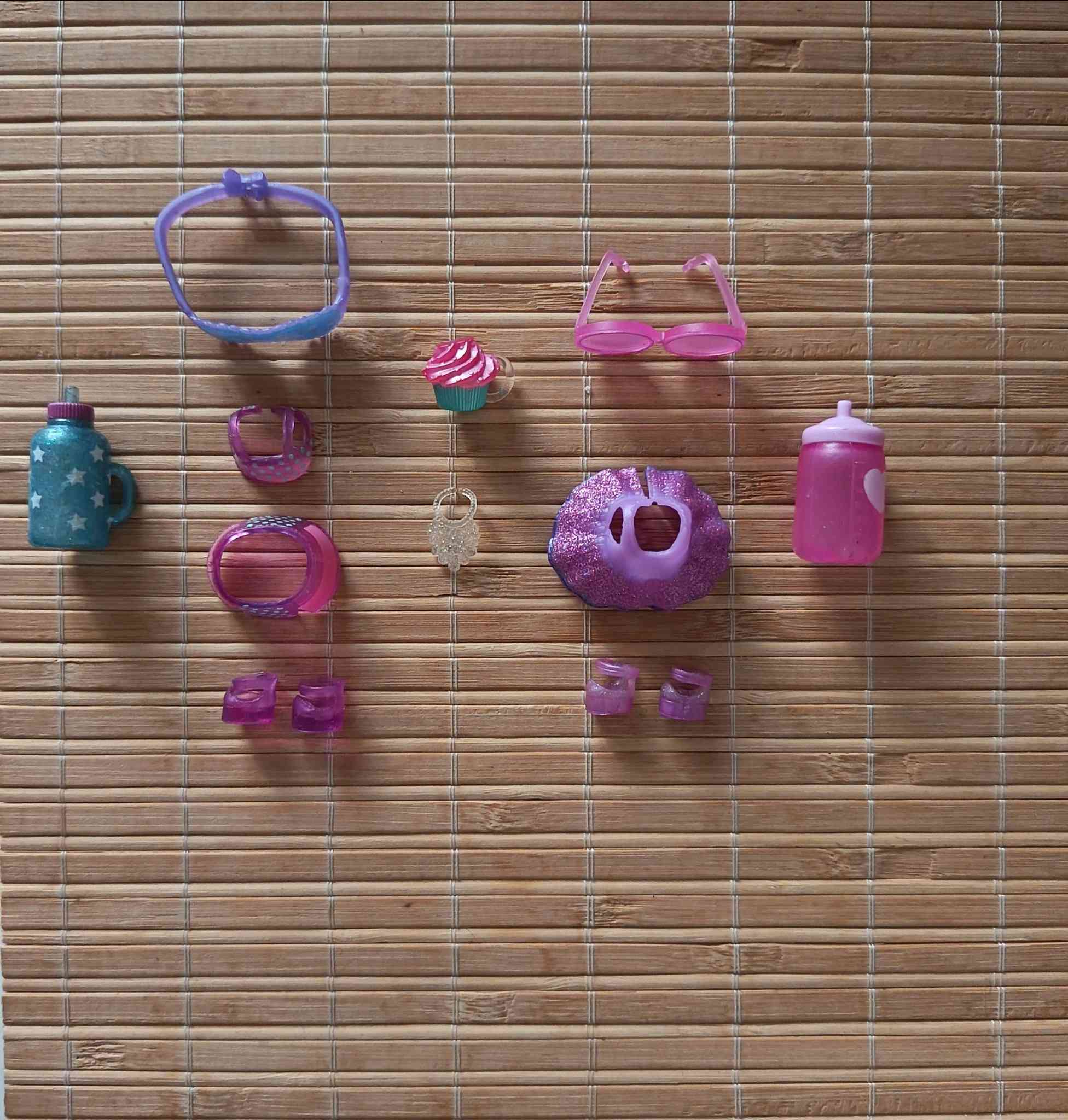 مجموعات ملابس واكسسوارات لول صغار
سعر المجموعة الوحدة ٥ الاف


**إذا كنت صاحب هذا الإعلان وتريد حذفه لأي سبب، رجاءا أرسل رسالة إلى الدعم الفني**