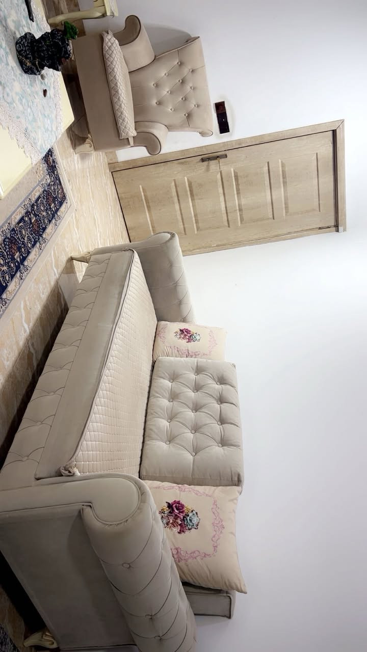 سلام عليكم قنفه تركي جوه مخزن بدون اي عيب كامل للبيع مع ميز وطبلات وتول اخضر


**إذا كنت صاحب هذا الإعلان وتريد حذفه لأي سبب، رجاءا أرسل رسالة إلى الدعم الفني**