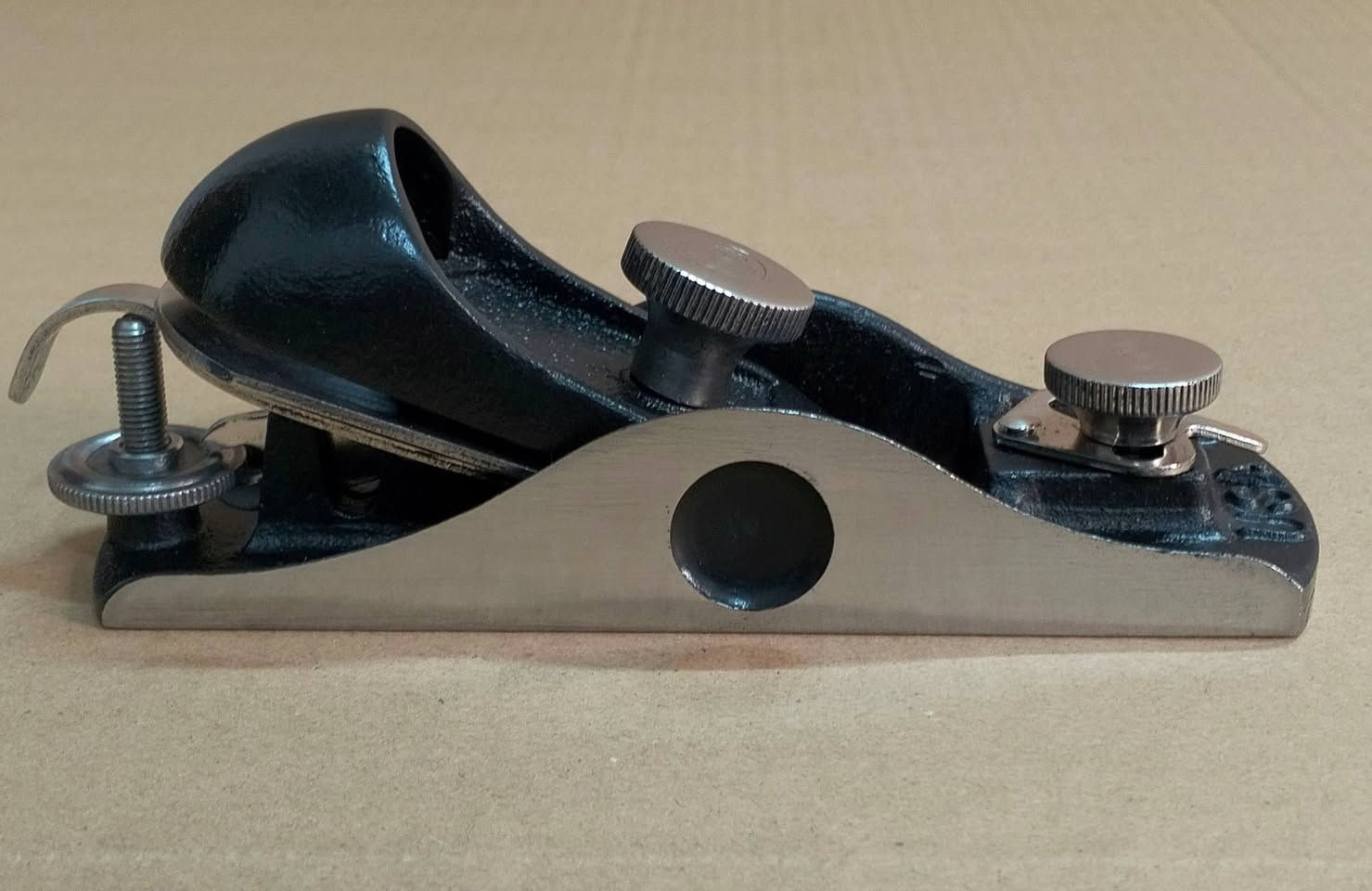 فارة  🇺🇸  SOGARD USA  🇺🇸
مميزة وراقيه بحجمها الصغير ونظيفة جدآ

للبيع للتواصل فقط على الخاص او مراسلة واتساب

***********
