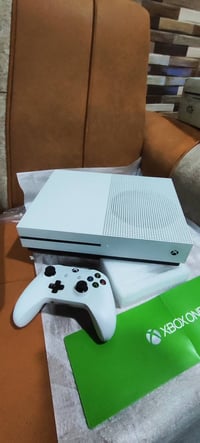 اكس بوكس ون اس • ١ تيرا • جوستك اصلي