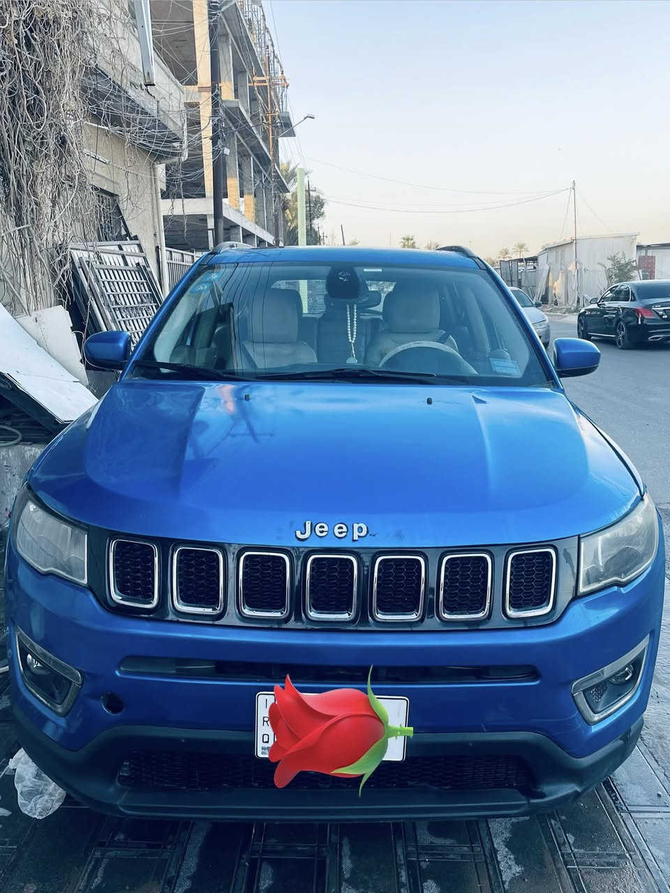 للبيع مستعجل جيب كومباس 2019 بصمة وبنورما وكشنات جلد  ومثبت سرعة  وبعد هواي موصفات
والسيارة جديدة ما ناقصه شي تايرات وبطاريات جدد

ماشية ٢٩ الف ميل

حادث بسيط بدون صبغ فقط تبديل جاملغ وبنيد

الرقم بغداد الجديد وسنوية وهزة جديدة

السعر 125 وبيها مجال بسيط

المكان بغداد

الرقم ***********
