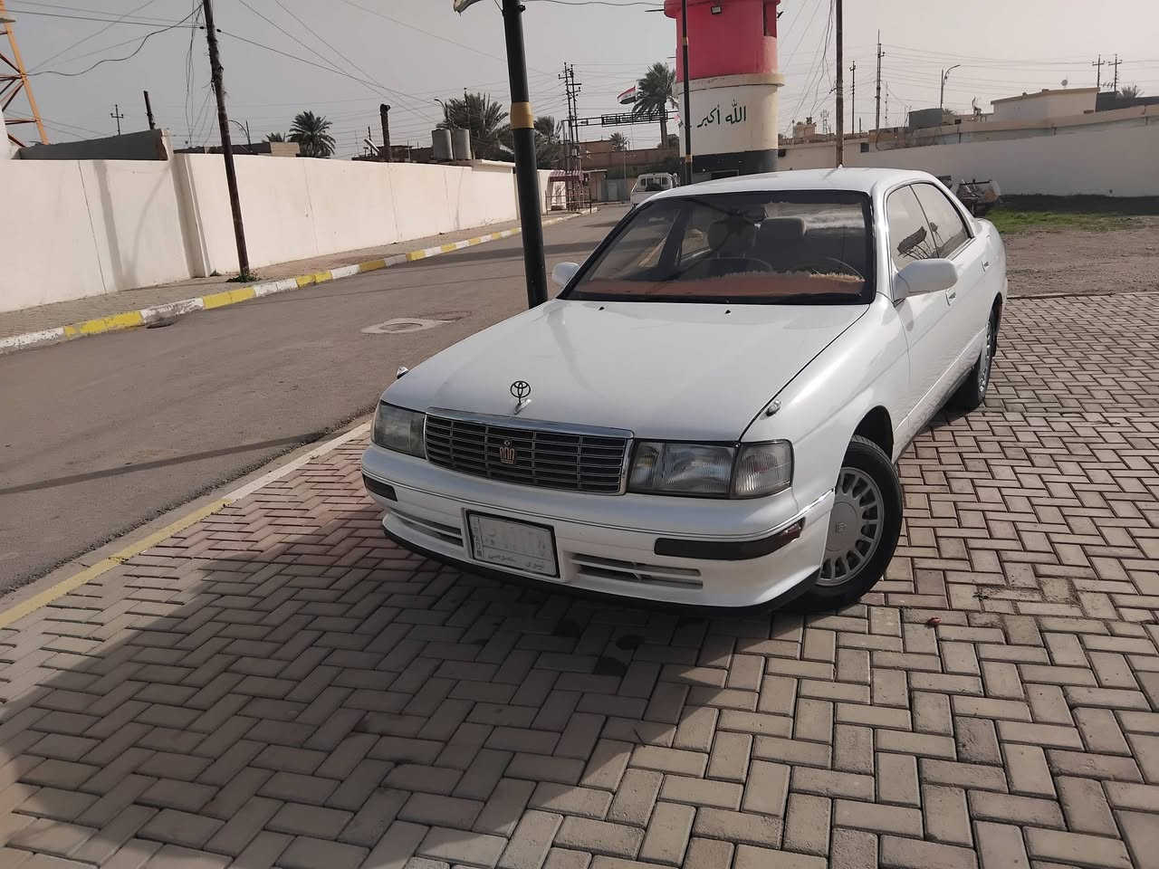 السلام عليكم سياره بطه للبيع متصل موديل 1992 رقم نينوى الماني شرط التحويل محرك كير 2500 شرط صدر تايرات كلو نضيف تبريد دفئه شرط
صبغ جاملغ خلفي فقط سعر 60 وبيها مجال
اتصال***********
