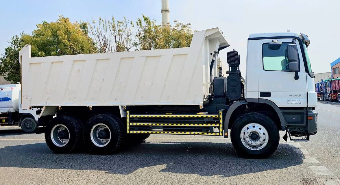 Contact 00 971 55 355 3606
Whtsapp.  056 437 3440 
Mercedec Actros  2011 Triper Truck ‼
New Emport ‼
Teyp     6 × 4
Power  41 × 43
Gear  Aoutomatic With Clauch
Very Frish and Good Condition ‼
Loction Dubai Ras Alkhor‼


**إذا كنت صاحب هذا الإعلان وتريد حذفه لأي سبب، رجاءا أرسل رسالة إلى الدعم الفني**