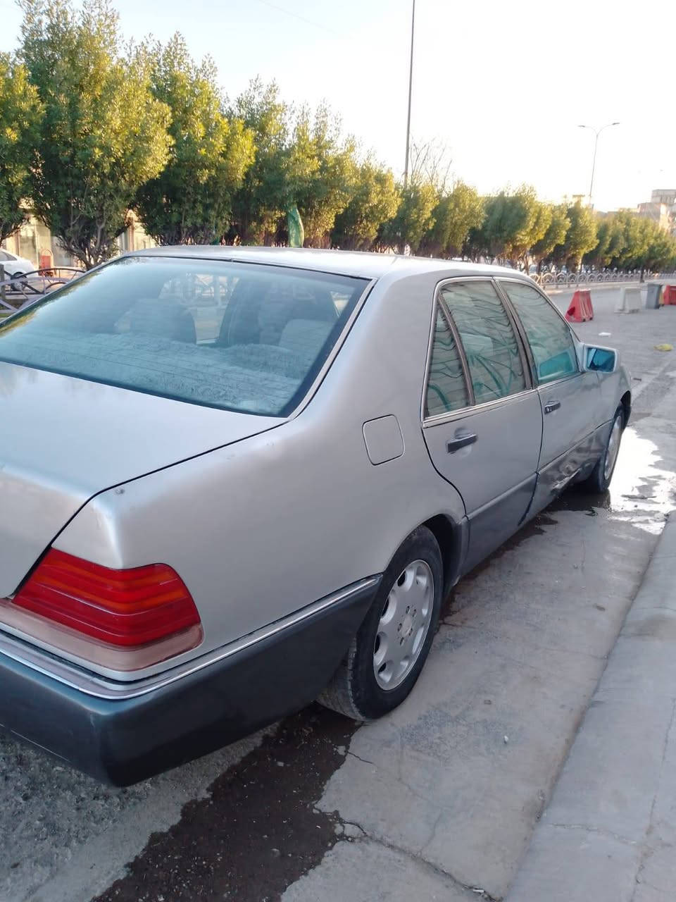 ياللة 
🖐️ السلام عليكم 🖐️
🇩🇪 مارسيدس : 👻 شبح (s300)
    موديل 1993
  (للبيع  او مراوس )
🇮🇶رقم  : بغداد الإنكليزي بأسمي 
       (هزة قبل شهر)
      (مكينة: وكير🕹️ )(مكفولات)
( مكينة 3000 فيفتي ام القبق الاسود ) 

لايتهة زنوون الاماني الاصلي 
        (6سلندر ) خير من الله 
   =سيارة جاهزة وين ما يعجبك تطلع =
🩸 مصبوغة الجمالية فقط🩸
🛠️ مكفولة من الضربة القوية🛠️
⚡ كهربائيات شغاله 
💸 السعر:55 وبيهة مجال 
 💸
🏫( مكاني.)بابل او بغداد

***********
