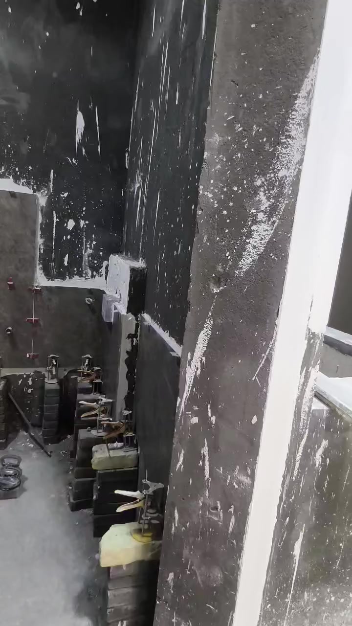 خلفه سيراميك درجه اولى متفرغ العمل في كل مناطق البصرة بلمتر و بل يوميه عملي دقيق  جداً التواصل ***********
