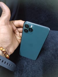 س ع ١١ بر ماكس لون زيتوني ذاكره ٢٥٦ بطاريه مرفوعه ١٠٠. شحنه عالمي  شاش...