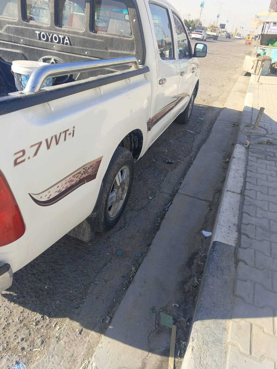 هيلوكس2009 سياره فول  شاصي 19 سياره مكفوله من صبق بيه باردات فقط بس بنيد  سوناره موجود  كير عادي محرك توه مجفته ماصارله 20 ايوم  خير من الله تبريد ❄ رقم بصره    سعر 156وبيه مجال الشراي رقم***********
