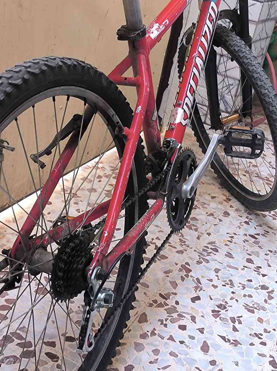 بايسكل مابيه صطاب ورا فقط كدام لشه ستيل فافون مايزنجر شغال سعره 60الف


**إذا كنت صاحب هذا الإعلان وتريد حذفه لأي سبب، رجاءا أرسل رسالة إلى الدعم الفني**