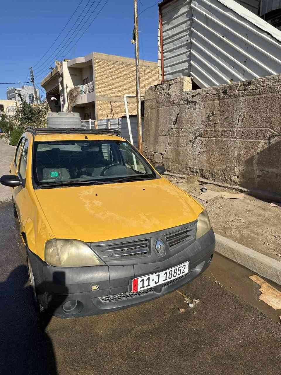 سلام عليكم رينو موديل 9 رقم انكليزي  بسمي سعر 25 ورقه رقم الهاتف ***********
