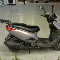 دراجه بغبغاء نضيف 90بل ميه كافرات اصليه منطقة الشعب لدراجه لبيع 700وبي...