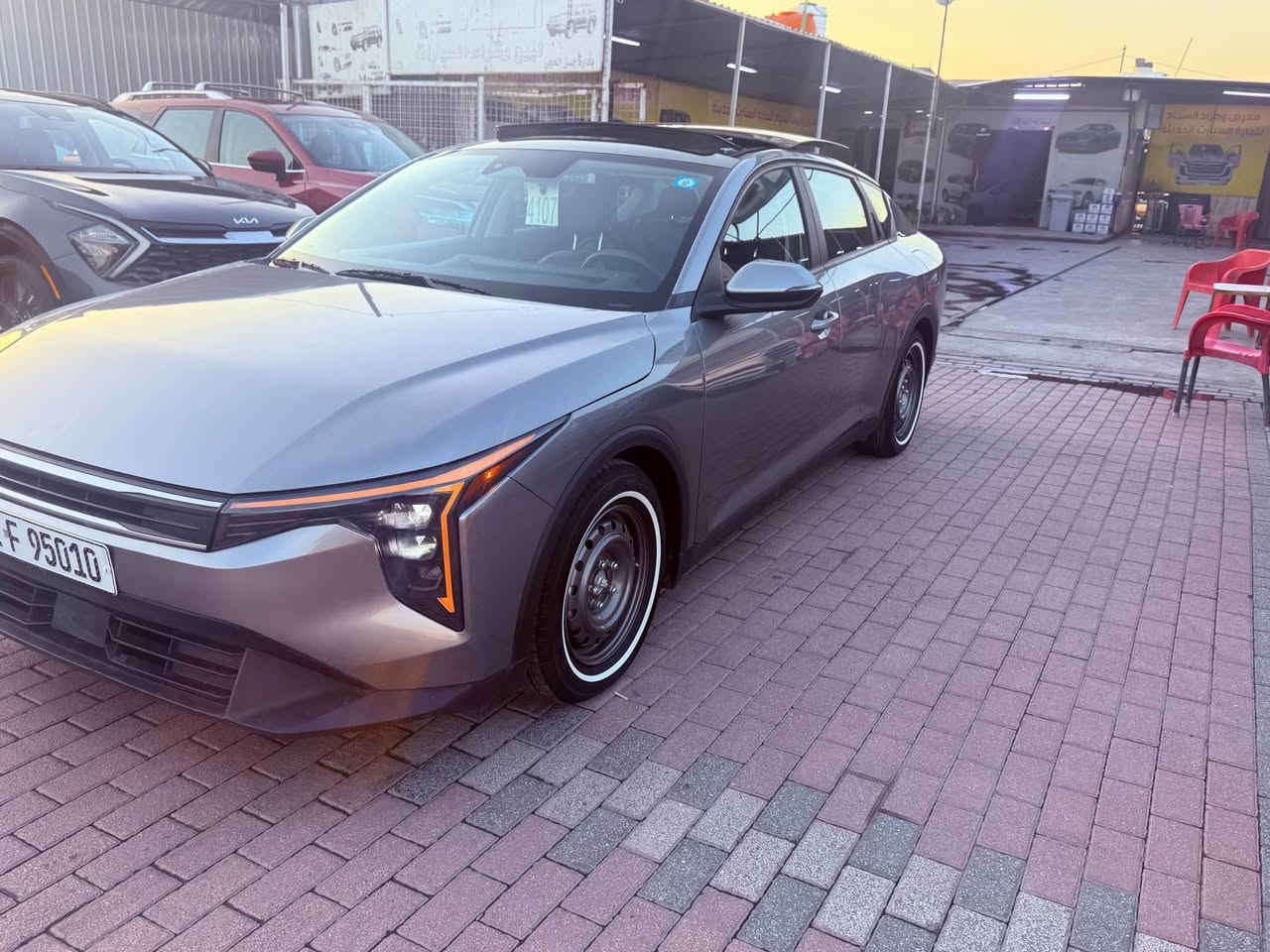 سلام عليكم شباب K4 مديل 2025  مرقمه بغداد بسمي تحويل مباشر  وارد امريكي حادثه جاملغ وبنيد بدون شواصي  فول مصفات بصمه بنرامه شاشه  ولد مام خلفي وبعد بيه موصفات السعر 169 $$ قفل قفل مكان السياره بغداد 
*********** ما متواجد  على الفيس بغداد, العراق
