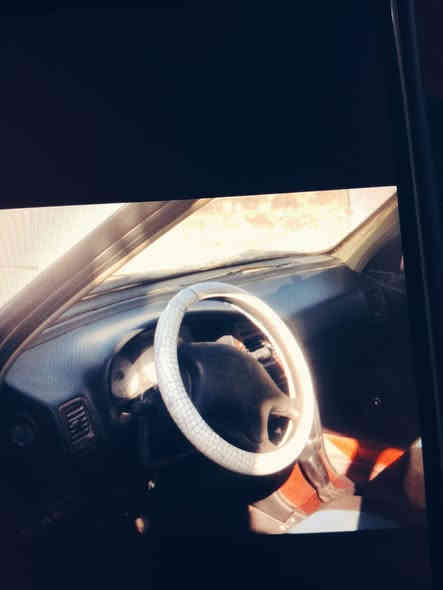 السلام عليكم ورحمه الله بارس للبيع ومراوس موديل 2010 رقم كربلاء الماني اسنويه عظم عاج ماكينه وكير مكفولات كشر لا ضربه ولا تبديل كهربائيات كله شغال تخم تاير باتري جديد اتكفل سرقه وعشائر فقط مكاني بغداد سعر البيع 17 ورقه وبيها مجال بسيط كلش رقم الهاتف ***********
