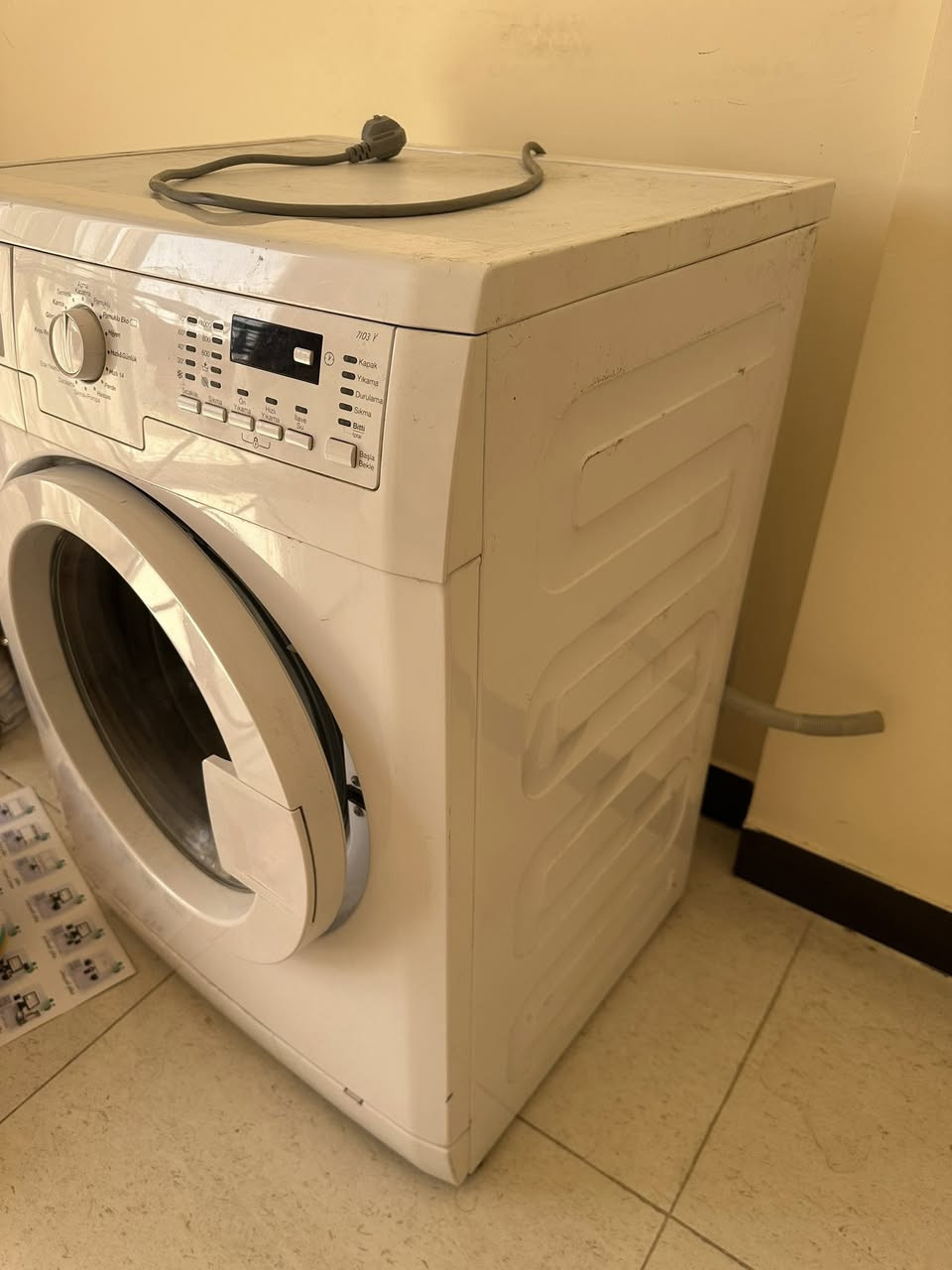 ب ٥٠ مكاني بالغزالية


**إذا كنت صاحب هذا الإعلان وتريد حذفه لأي سبب، رجاءا أرسل رسالة إلى الدعم الفني**