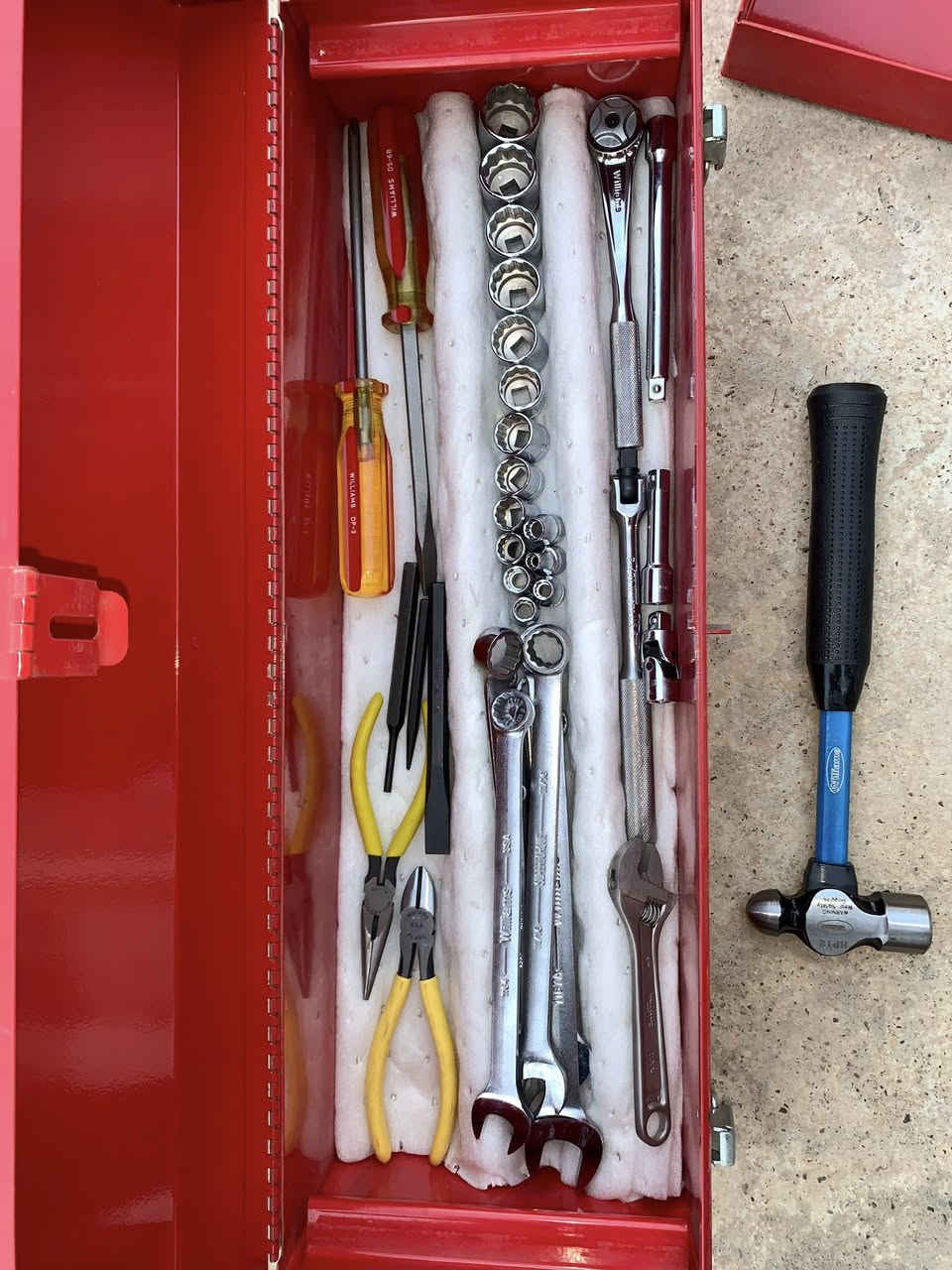 عدة عمل للبيع – صناعة أمريكي Williams
للتواصل واتساب ***********
