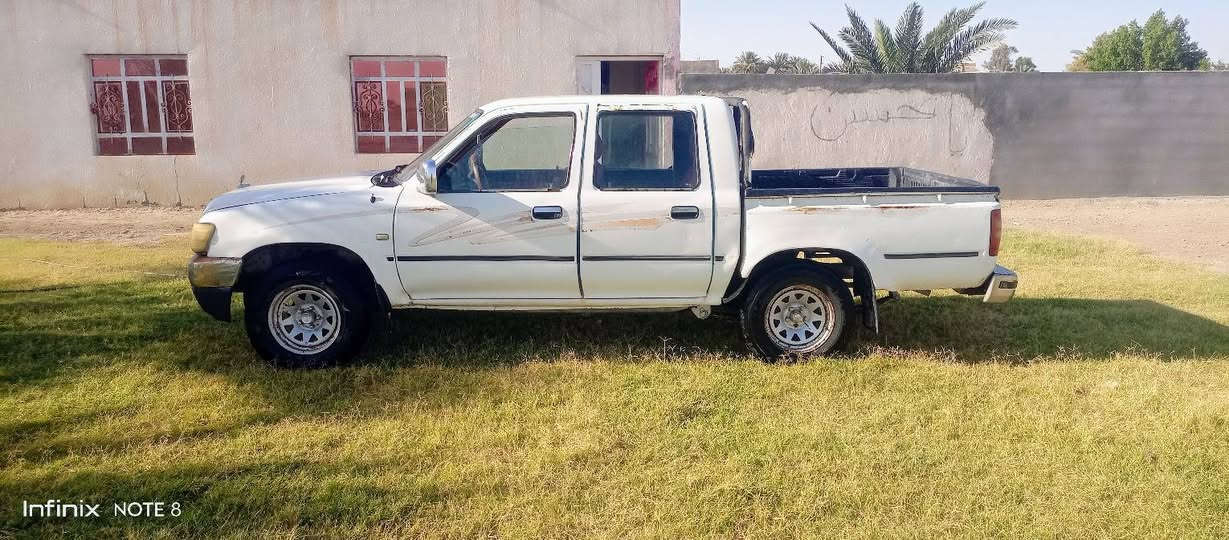 السلام عليكم دير للبيع وراق محرك نضيف گير نضيف كهربائية شغاله تايرات جدد السعر 20وبيه مجال الشراي الاستفسار رقم/‏‪***********‬‏
