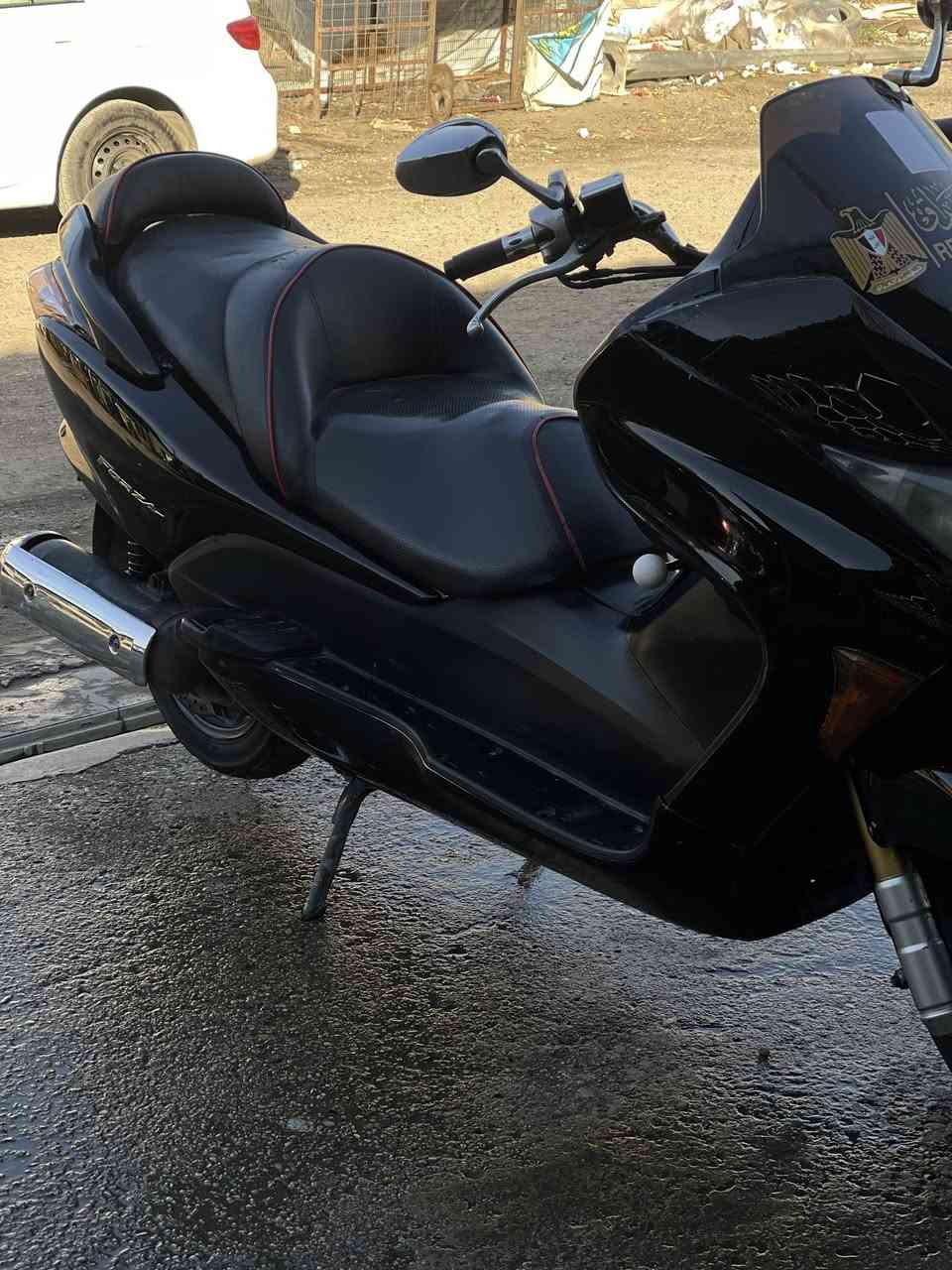 سلام عليكم فورزه صفر 8 كرستال للبيع
كير شغال 7 كير 4 تحويلات دراجه خير من الله مناقصها شي 
مال جناي مكينه وكير خير من الله تجي وتفحص بيدك وناضفه الدراجه شوفت عينك نضيفه بشكل وعليها طبقه مال نانو 
رايدها ب (950) وبيها مجال بسيط مكان الدراجه بغداد الوزيرية قرب مستشفى السفير مكلف ب نشر واي استفسار موجود ع خاص وهذا رقم صاحب الدراجه(***********)
