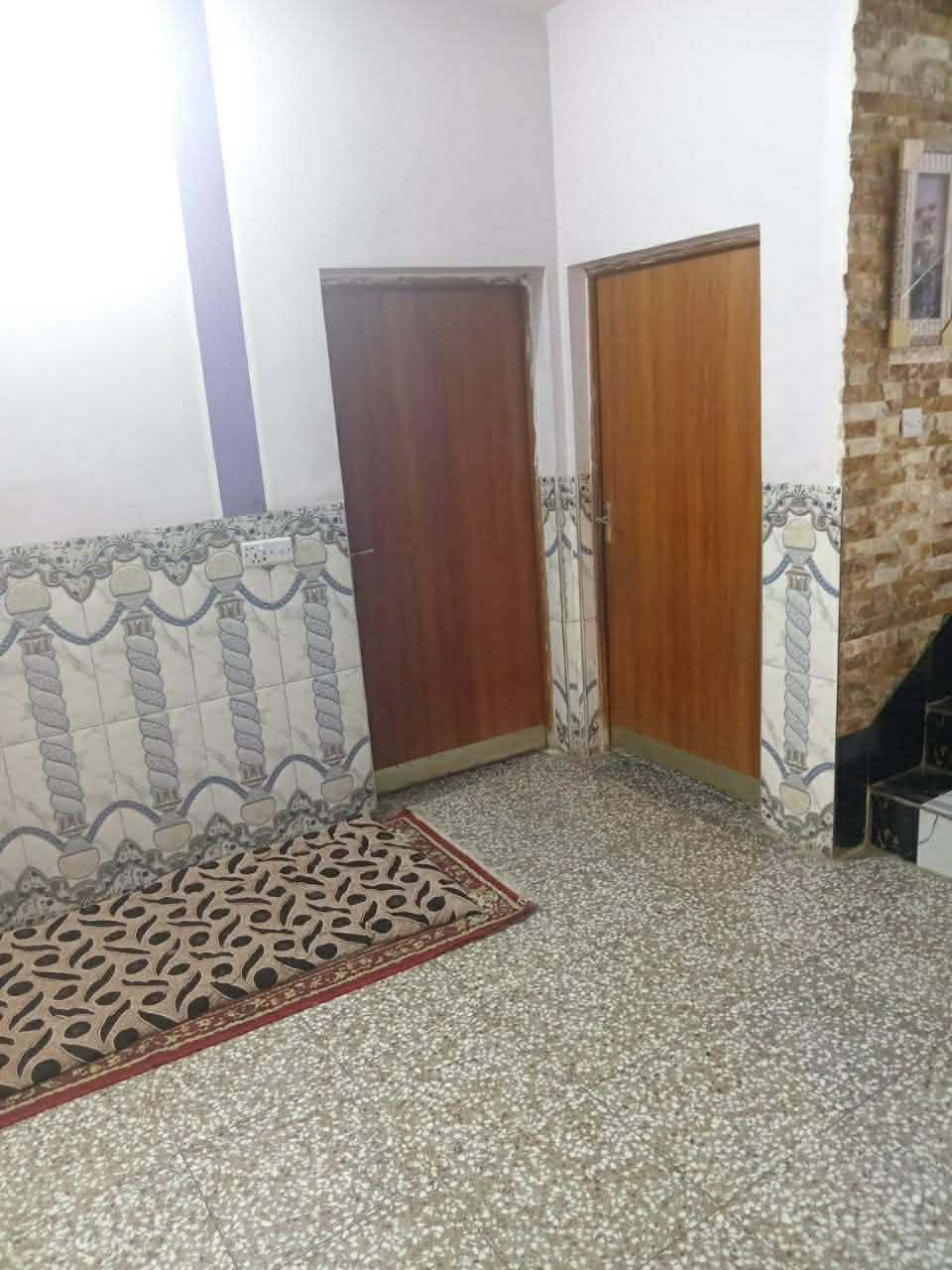 🏡 #فرصة للبيع – بيت #طابو صرف
📍 بابل – قضاء المحاويل – حي الأسرى
على الشارع العريض (شارع أبو فراس السمكري)
📐 المساحة: 200 م²
🔹 4 غرف (2 فوق + 2 تحت)
🔹 صالة داخلية + استقبال
🔹 مطبخ
🔹 حمامات داخلية وخارجية
🔹 ماء وكهرباء جاهزة
📄 السند: طابو صرف
⚖️ ملاحظة:

🛑#البيت مرهون 10 سنوات والتسديد على البائع
مع إقرار محكمة مباشر للمشتري لضمان الحق
💰 السعر: 74 مليون قابل للتفاوض

أي استفسار : 
***********
