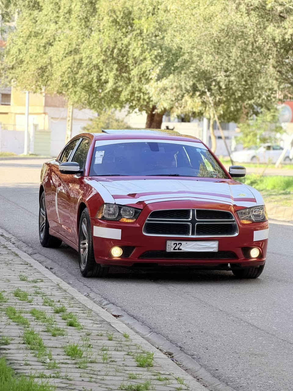 السلام عليكم 
بيع او مراوسه
جارجر لون احمر مميز
موديل 2013 
رقم اربيل 
هزه وسنويه جدد وباسمي السيارة 
السياره كفاله عامه كلين تايتل
                 ꧁مواصفات꧂
كير طياره
1/1
شاشه جبيره
بصمه+تشغيل عن بعد
كاميرا 
كشنات جلد احمر 
كشن كهرباء مساج
كشن تدفائه 
ويل 18 خليجي 
ماشيه100 الف حقيقي
مكينه3600 مامفتوحه
مكينه جديد شادها للسياره
                    ꧁ملاحظه꧂
السياره كلش جديده وع وضع الشركه حتى الحداديه 
شرط مكينه وحداديه وكير واكسل وتبريد 
السياره مابيه اي نقص 
لاداخله استعراضات ولا مشتغله بخط 
مكفوله من التبديل والصبغ والرصعات 
                   ꧁ملاحظه꧂
بيه مكانين تعديل بارد كلش صغار 
مرفق بيها سونار شوف السونار واتصل 
مكان السياره كركوك
للاستفسار الاتصال ع الرقم
***********
