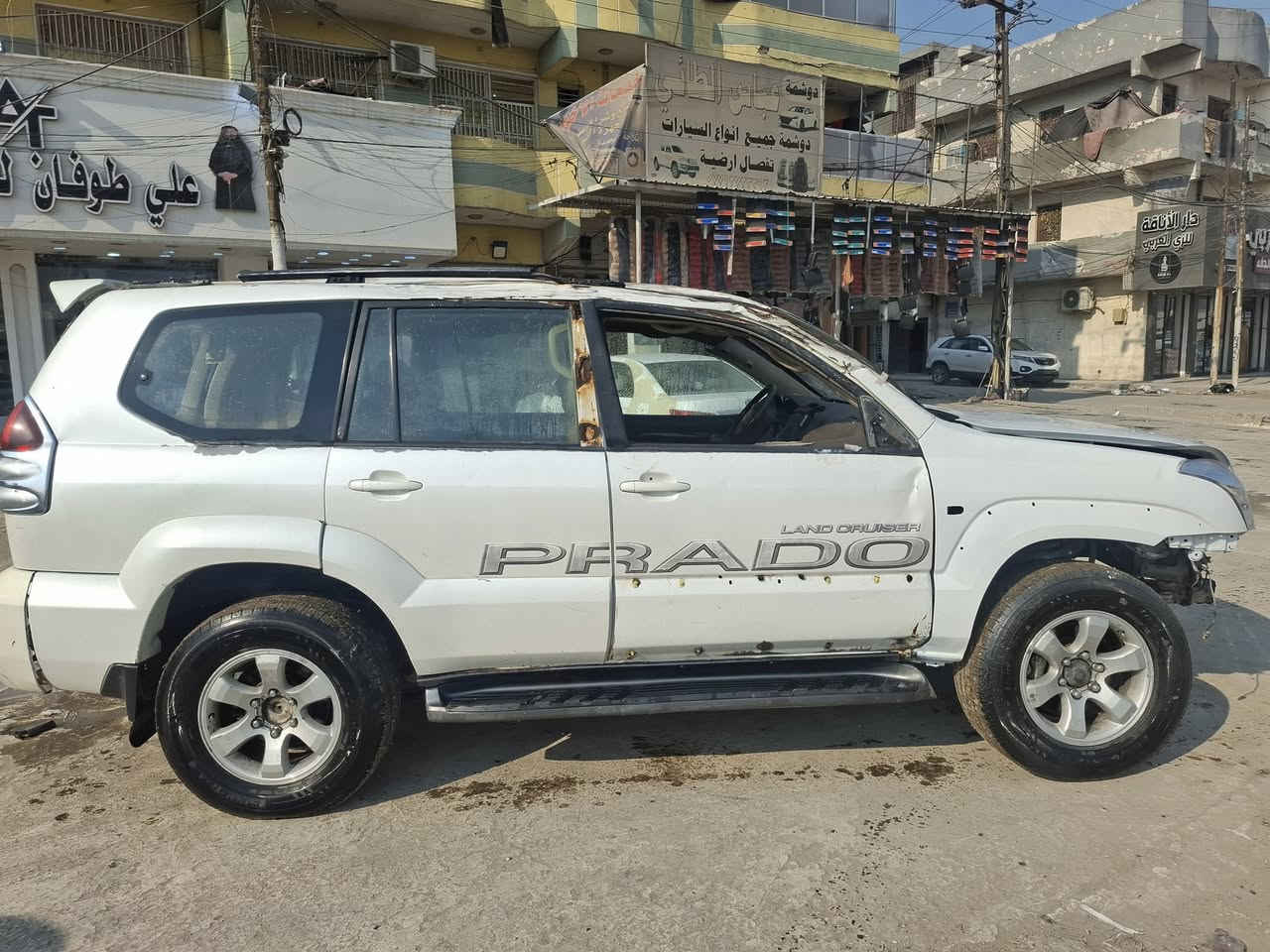 السلام عليك ورحمه الله وبركاتو
برادو مديل 2008رقم بصره 
الماني تحويل مباشر  
مكينه 4سلندر شغاله وتمشي
سابقن مكفوله 
سياره ابيعهه على حادثهه 
حداديه جديده مكان سياره 
بغداد بلديات 
***********
