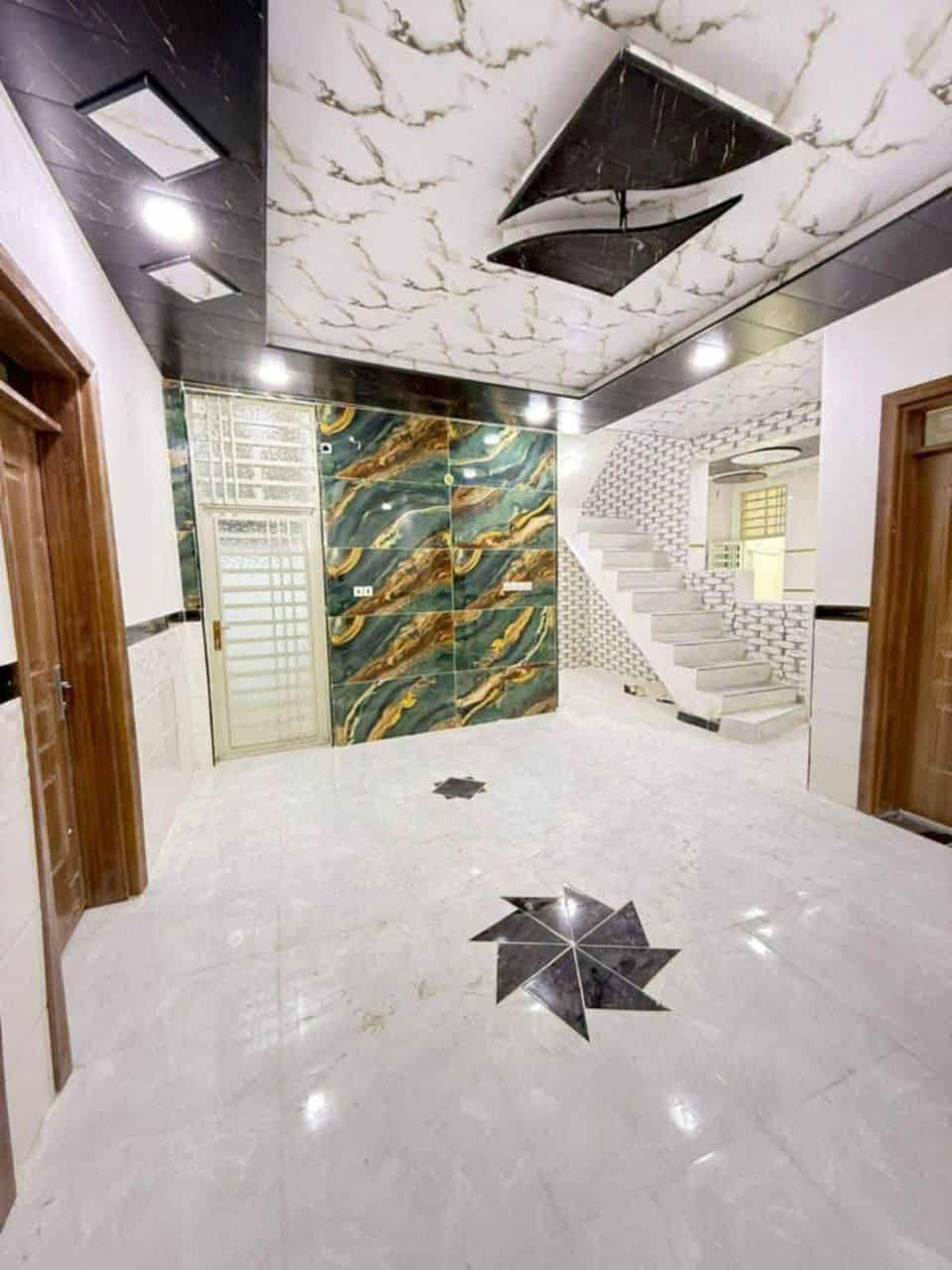 للبيع بيت 150متر ،مع وجود كافه الخدمات 

ا

يتكون البيت من2غرف صاله استقبال  

) طابوق نهروان صب كونكريت جدران سيراميك ارضيات بورسلين 

الموقع مقابيل قريت القدير شارع صب العنوان عمود 317

   💥مع كافه الخدمات متوفره 💥

ماء 💦 كهرباء ⚡️ شوراع تبيلط 👍 اناره ليله 🛤️

مدارس حكوميه 🏣

خط مولده⚡️خط كيات 🚐 شوراع 15م

تبيلط  تتوفر مساحات حسب الطلب 

الموقع جدا ممتاز 👌  

✅

وفرنالكم عرض لاول مره حقق حلمك واخلص من الايجار 🔛 فرصه العمر 

للحجز والاستفسار الاتصال ***********
