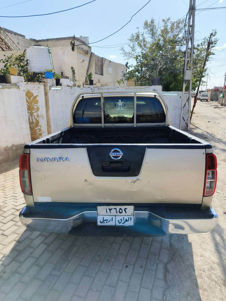 سلام عليكم نيفاره ٢٠٠٩ سياره اصولي بس راعيه ماندله ابيع واقع حال يعني ادوات تكفل عشائر وسرقه سياره جديده كير مكينه عل شركه تبريد تخم تاير صدر كله جديده بيع او مراوس حسب لقناعه بغداد قرب  مدينه بسمايه ***********
