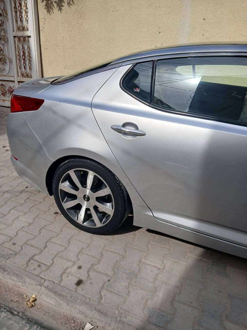 كيا اوبتيما ٢٠١٣ كفاله عامه فول مواصفات ماشيه ١٦٧ جديده بمعنى الكلمه رقم قادسيه والسونار موجود وي الصور السعر
135 بيه مجال قليل مكان السياره الرميثه
***********
