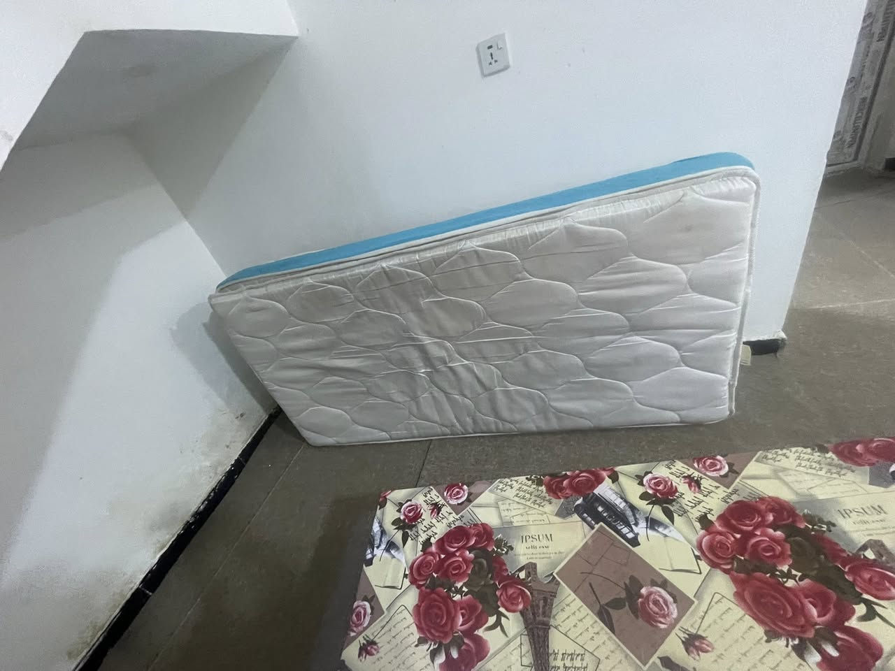 للبيع


**إذا كنت صاحب هذا الإعلان وتريد حذفه لأي سبب، رجاءا أرسل رسالة إلى الدعم الفني**