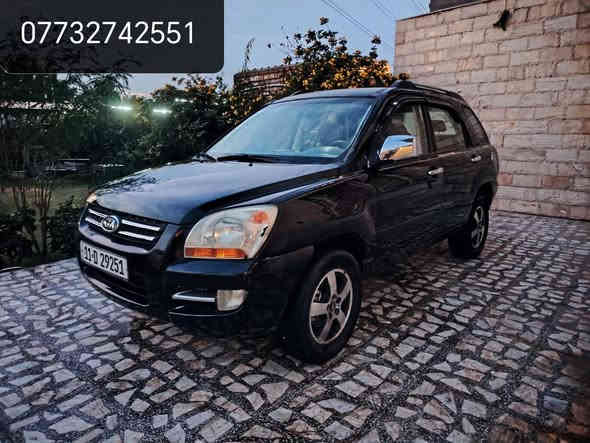 السلام عليكم عندي كيا سبورتج موديل ٢٠٠٧ وارد امريكي حادث باب السايق مصبوغة حزام للجمالية محرك ٦ سلندر كير ومحرك نضيفات تخم تاير صدر جديد رقم بغداد الدولي مكانهة بغداد حي العامل مقابيل كلية الرشيد رايدهة ٩٣ ورقة رقم الهاتف ***********
