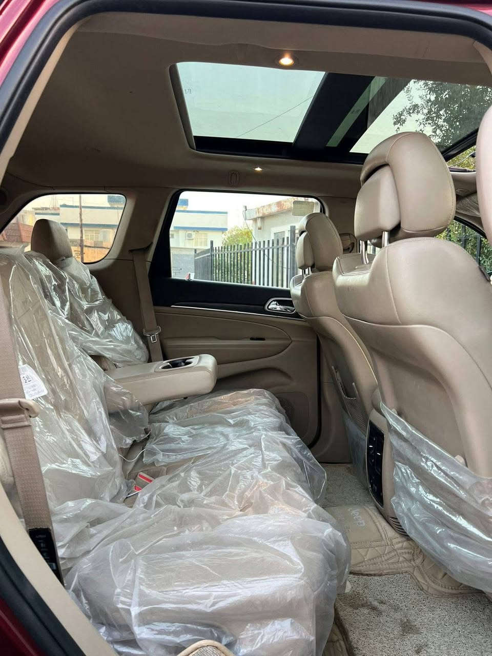 جيب كراند شيروكي وارد خليجي مكفولة كفاله عامه فول مواصفات رقم اربيل معروضة ب27$وبيها مجال بسيط @إشارةللاستفسار الاتصال على الرقم ***********
