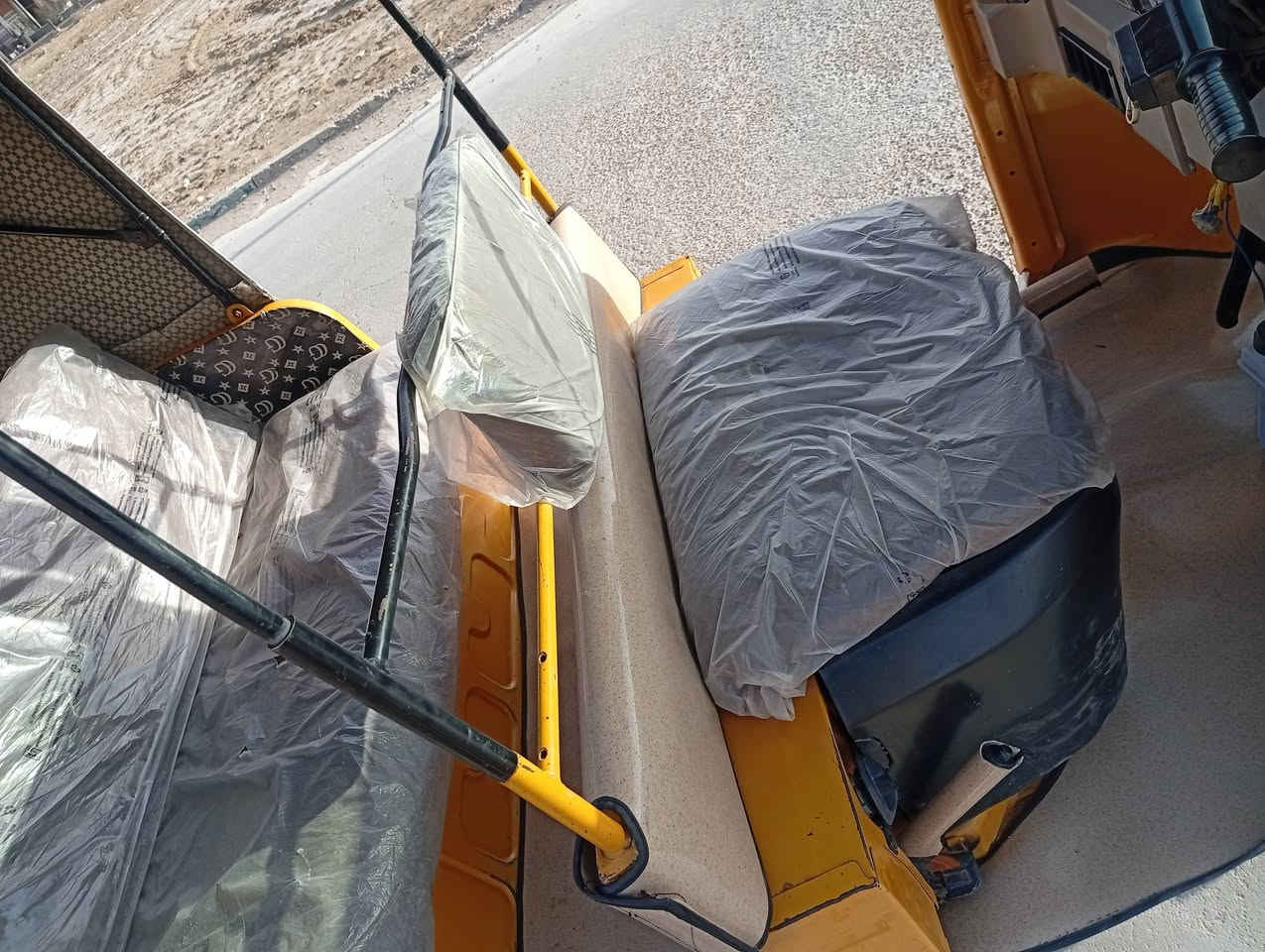 سلام عليكم تكتك 19لبيع مجفته تجفيت شركه كشره تخبل معمره دوس وبيه رشه بل لقد مبينه بل صوره اوراق وكيله شاكر ابو مجر سعر 5ونص مكان كميت اذا مو شراي لا تعبني ها للعلم عوزه كلجات ***********
