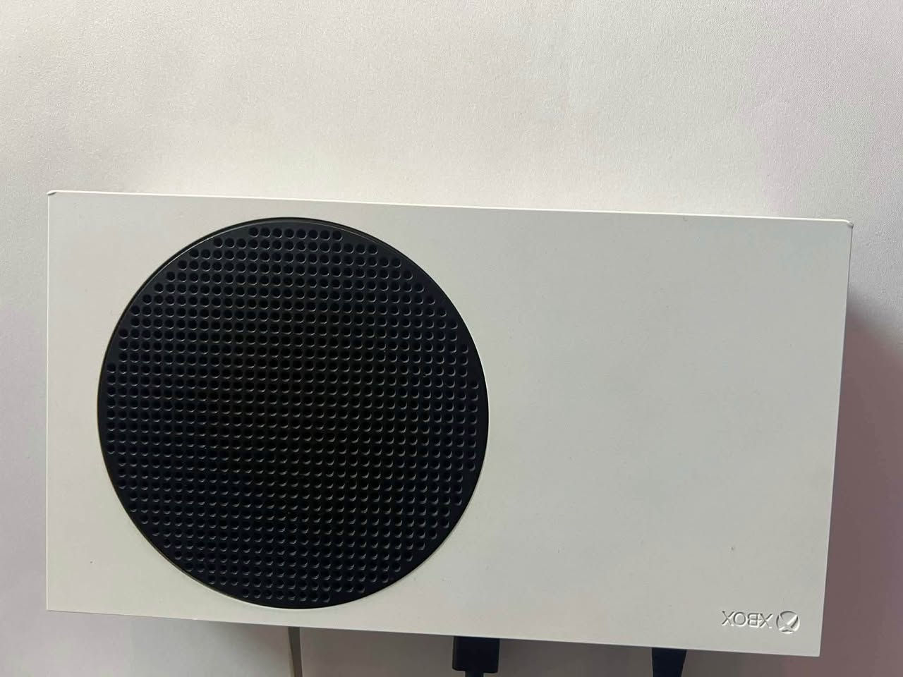 اكسبوكس سيريس اس الذاكرة نص تيرا 
جهاز نضيف 90٪؜ على ايدي 
ملحقاته كاملة من كارتونه وجوستك وكيبلات 
السعر 350 وبي مجال بغداد, العراق


**إذا كنت صاحب هذا الإعلان وتريد حذفه لأي سبب، رجاءا أرسل رسالة إلى الدعم الفني**