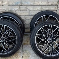 سلام عليك وياله بي وايدي للبيع نضيفات كلش 800$ وبيه مجال /07711388091