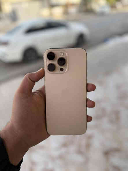 إيفون 16 برو ماكس
256  دبل سيم za
 بطاريه 100  مشحون 75 مره
السعر 1480 
مكاني ميثاق
***********
