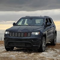 ما شاء الله  جيب كراند شيروكي للبيع بسعر 220 ورقة وبيها مجال للطيبين j...