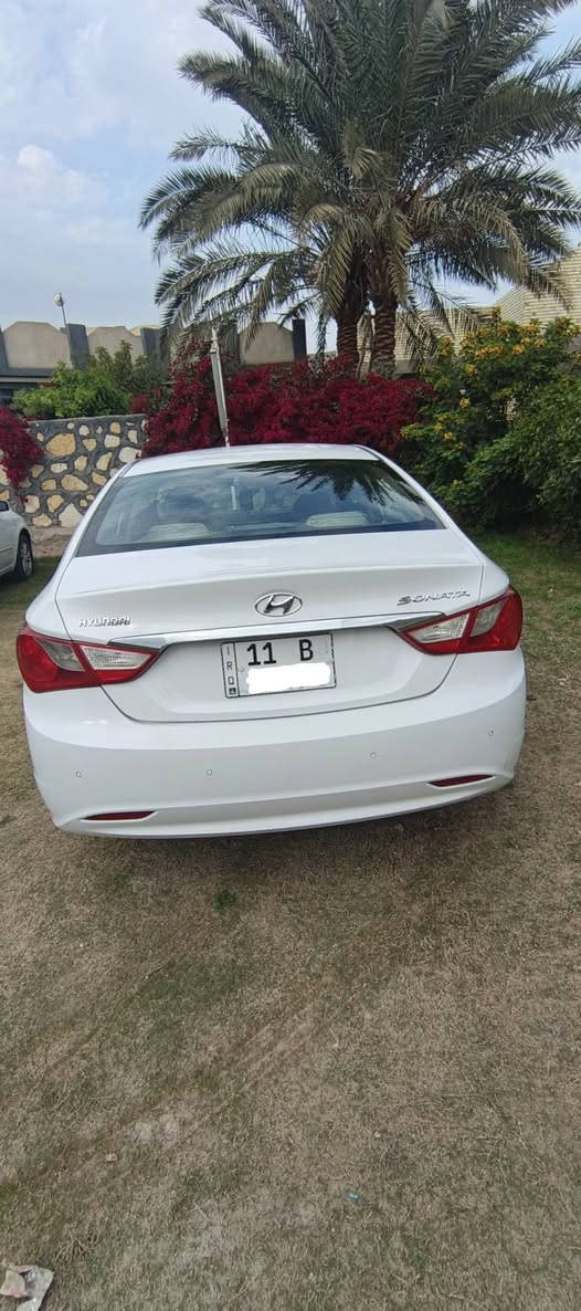 سوناتا 2012 خليجي رقم انگليزي  بغداد 
مكفول گير + مكينه + حداديه كفاله 
2400 مكينه 
مكان بابل 
بيه شويه بارد باب السايق 
سنويه 2030
كما موضح بلصور 
سيارة مال جناي 
سعر 130$
التواصل
 ***********
