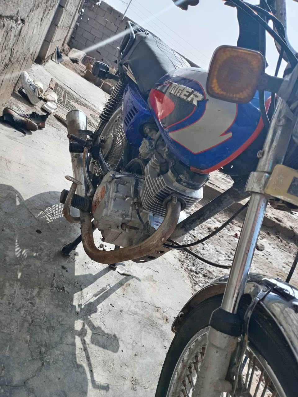 سلام عليكم دراجه أربعه كير أوراق أصولي الدراجه خير من الله
سعرها 500 وبيها مجال
رقم ***********
