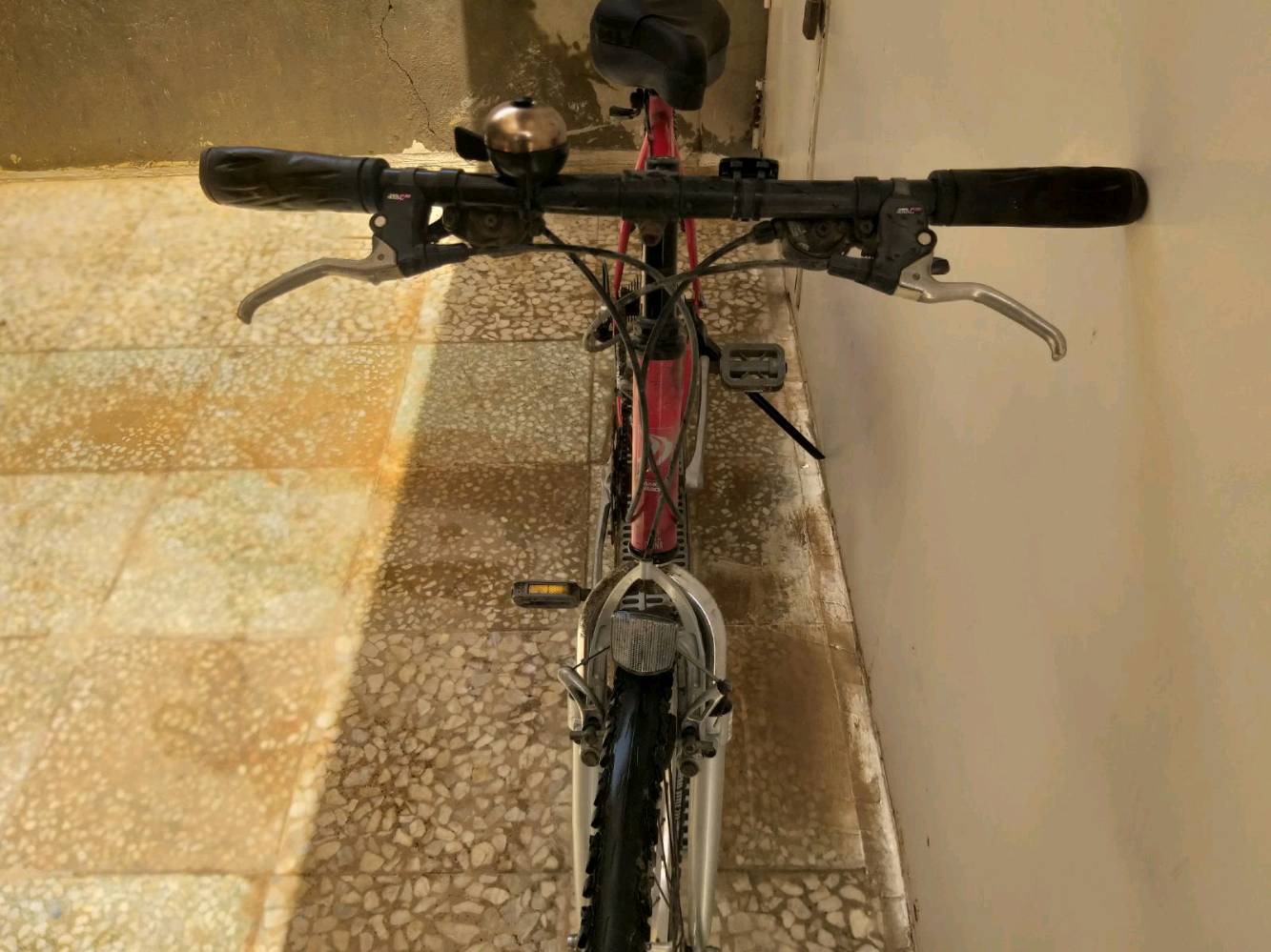 للبيع المكان كربلاء الانتفاضة الثانيه سعر 60000 حجم٢٨  /***********