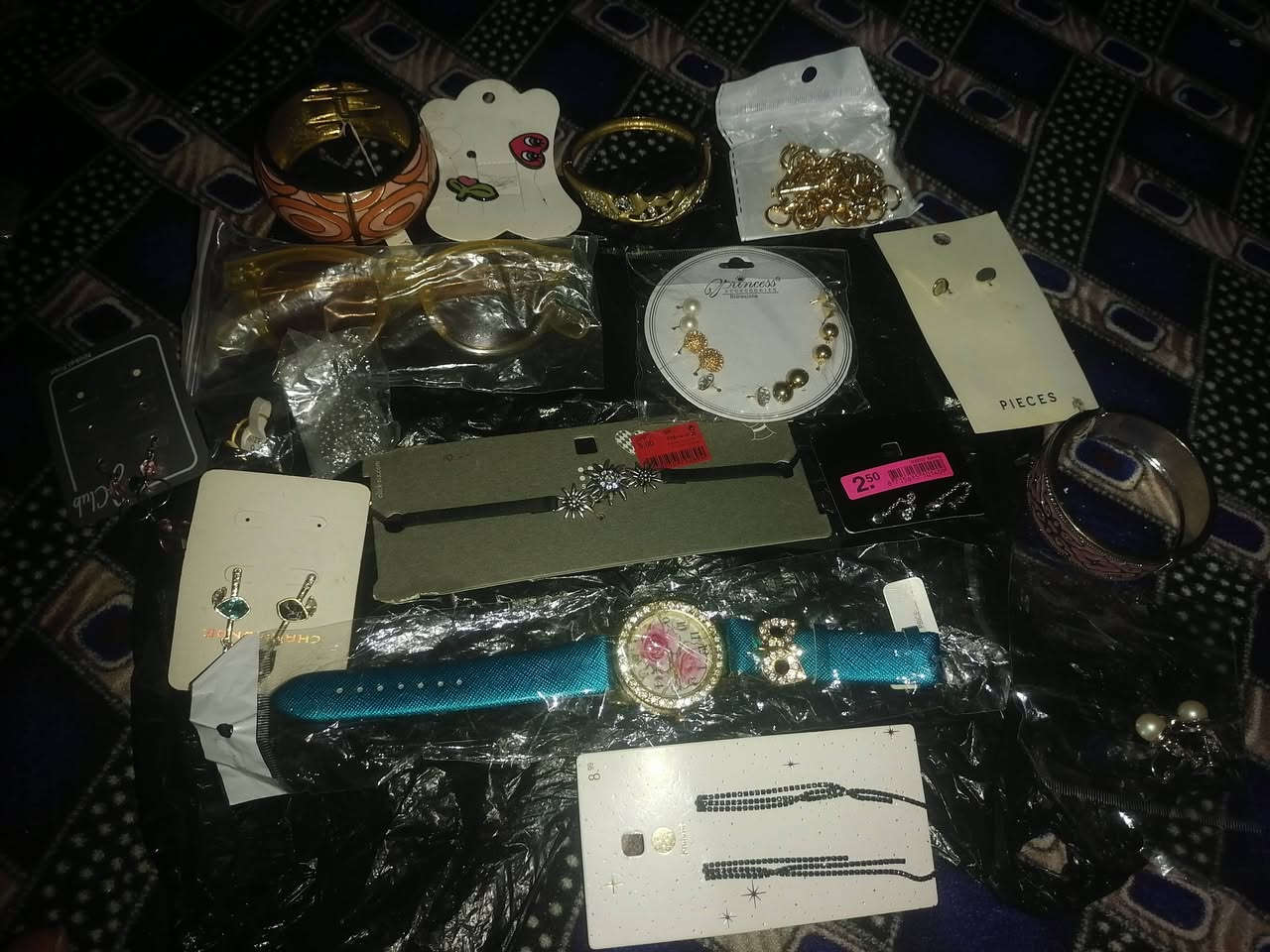 20 مع التوصيل


**إذا كنت صاحب هذا الإعلان وتريد حذفه لأي سبب، رجاءا أرسل رسالة إلى الدعم الفني**