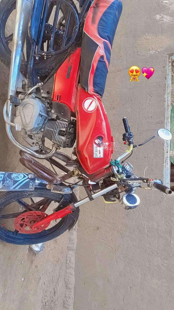 سلام عليكم دراجه فيومه14 للبيع  كلك  ***********
