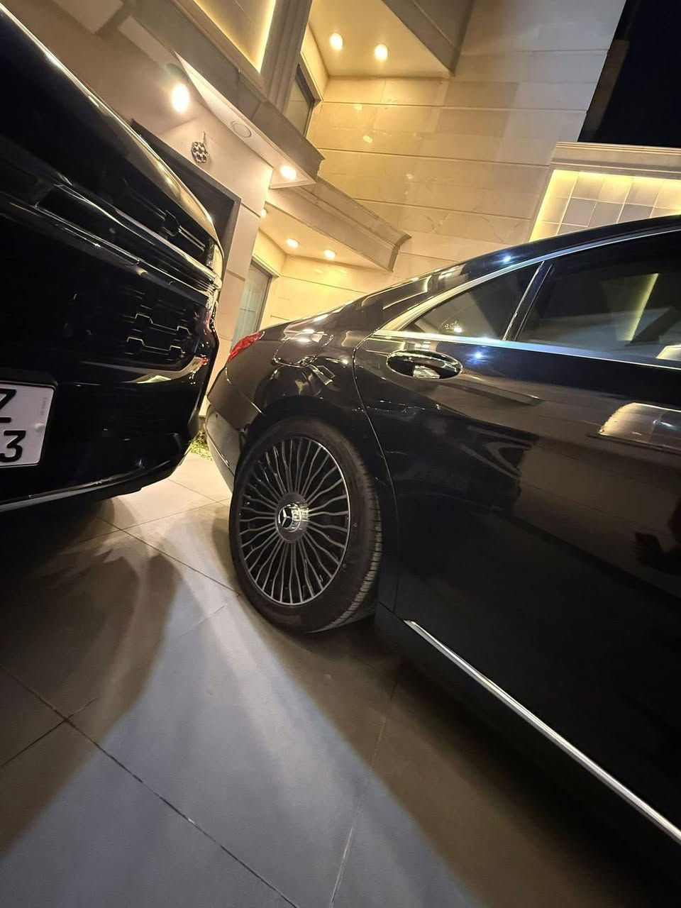 السلام عليكم للبيع فقط 
مارسدس  2018 . S 500

5 فصوص فول مواصفات

وكالة المانيا ضمان دولي بصمتين

محرك v6 سته سلندر

ماشه 91 الف km

السيارة مكفوله من كلشي بدون اي نقص

تخم ويل تخم تاير قبل يومين شديتهن

رقم بغداد بسمي 

السعر 49000$ وماكو اس وبهيج جمال  و

هيج سعر

العنوان. بغداد. زيونه  

***********
***********

‭0783 100 1011
