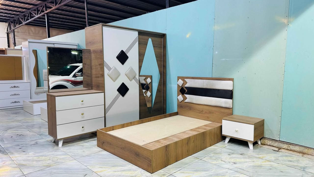 عرض خاص بمناسبة شهر رمضان الكريم 
🌼🌼🌼🌼🌼🌼🌼

غرفة نوم سرير، تركية نظيفة جدا تتكون من 4قطع 🌹🌹🌹
السعر، 350الف  مع الشد والنقل 🔥🔥🔥
موصل الجانب الايسر /حي المثنى 🌿🌿

الشارع المقابل لمنتزه المثنى
✅شارع عمارة النخيل 
✅وماكس جيم 
✅وازياء النمور 

داخل الفرع بالنزول قرب كراج  غسل السيارات   

(منزلي) لبيع الاثاث المستعمل 
متواجدون من الساعة الواحدة الى 9 مساءاً 

الرجاء عدم الاتصال صباحا 🥺
الاتصال  من بعد  الساعة 2ظهرا  الى 12مساءا 

*********** موصل, نينوى
