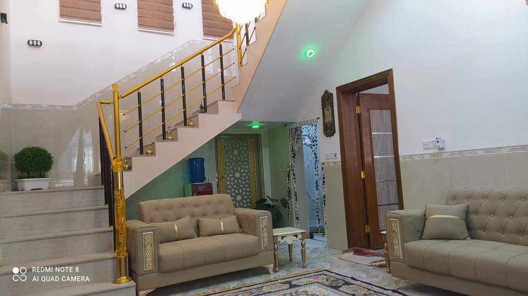 منزل للبيع في منطقة الشراكية الثالثة
- ركن على شارع 20 تجاري
-يتضمن محلات عدد 2 على الشارع 
- المساحة 200 م
- بناء جديد
- طابقين
- مطلوب للمصرف العقاري 50 مليون والتسديد 242 الف شهريًا

لمعرفة باقي التفاصيل الأتصال على الرقم التالي:
***********
او زيارة مكتب المستشار للعقارات
-شارع باتا / قرب سونار الدكتور ميثم صبيح
