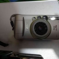 كانون • كامرة فلم • زوم